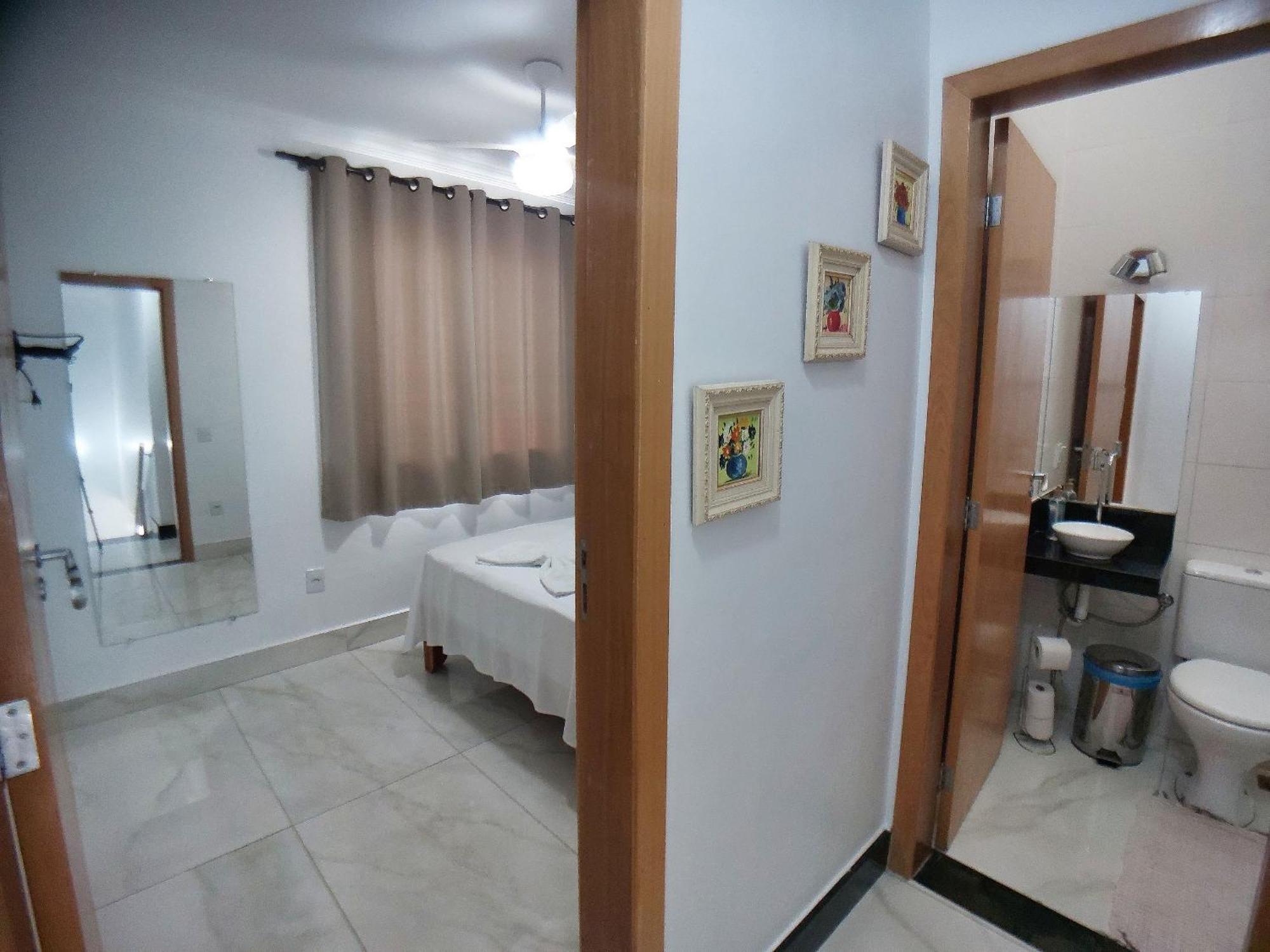 Casa Confortavel E Segura Na Regiao Da Pampulha Belo Horizonte Eksteriør billede