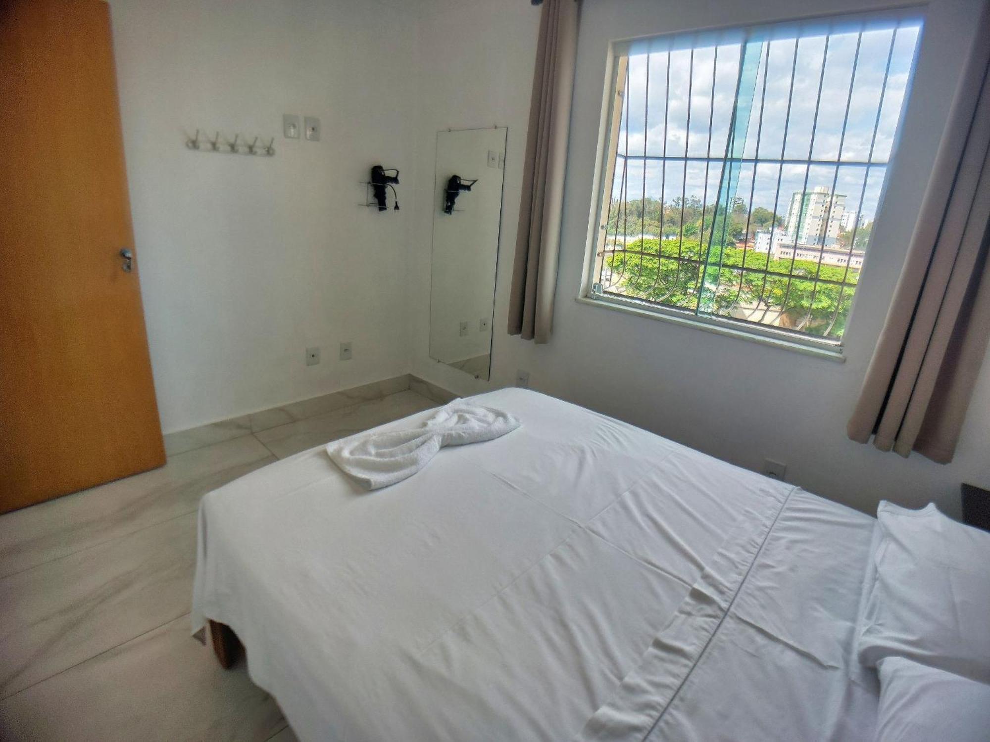 Casa Confortavel E Segura Na Regiao Da Pampulha Belo Horizonte Eksteriør billede